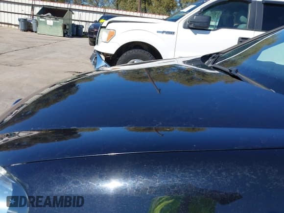 ✅ 2012 Volkswagen Golf GTI • VIN: WVWHV7AJ7CW261082 • Lot: 43621843. Listed on IAAI with 105,762 mi. Free auction sales archive from the USA and detailed vehicle history report at DreamBid. Image 18.