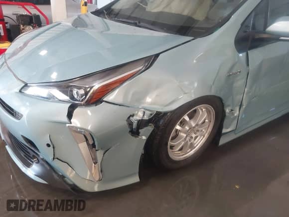 2022 Toyota Prius LE с VIN JTDL9MFU6N3041369, выставлен на аукционе IAAI как лот 41328637 с пробегом 96 424 миль миль и . История ставок и продаж доступна на DreamBid. Изображение 6.
