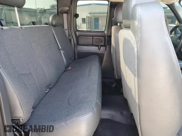 ✅ 2007 Chevrolet Silverado 1500 Work Truck • VIN: 1GCEC19V27Z206637 • Lot: 67731844. Listed on Copart with 183,333 mi. Free auction sales archive from the USA and detailed vehicle history report at DreamBid. Image 10.