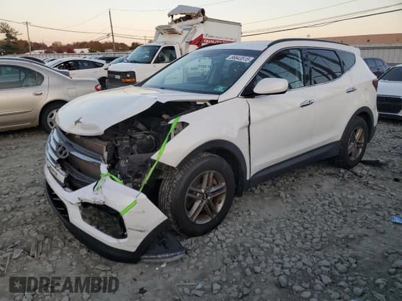✅ 2017 Hyundai Santa Fe 2.4L • VIN: 5NMZUDLB9HH016404 • Lot: 86643515. Listed on Copart with 73,795 mi. Free auction sales archive from the USA and detailed vehicle history report at DreamBid. Image 1.