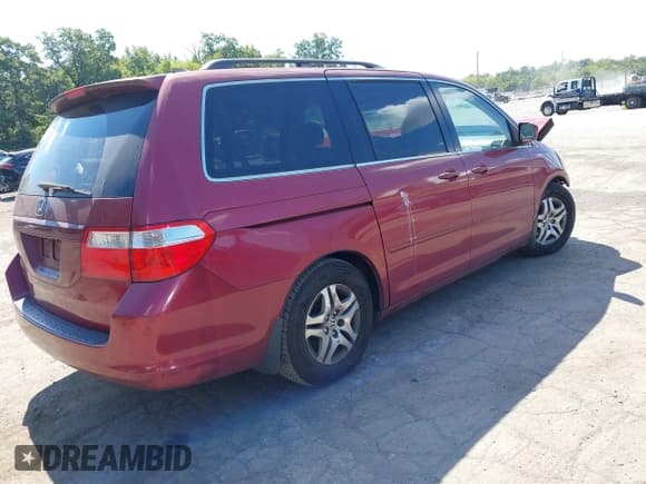 ✅ 2006 Honda Odyssey EX • VIN: 5FNRL38406B401260 • Lot: 43075833. Listed on IAAI with 365,313 mi. Free auction sales archive from the USA and detailed vehicle history report at DreamBid. Image 4.