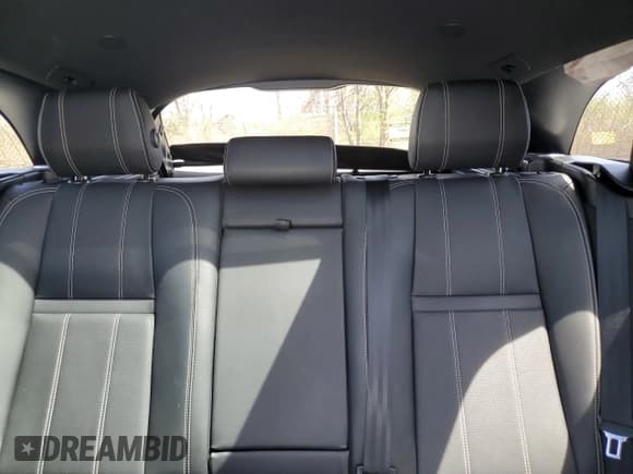 ✅ 2021 Land Rover Range Rover Velar R-Dynamic S • VIN: SALYT2EX9MA305713 • Лот: 54227375. Опубликован ранее на Copart с пробегом 40 573 миль. Бесплатный доступ к архиву аукционных продаж из США и подробный отчёт об истории автомобиля на DreamBid. Изображение 10.