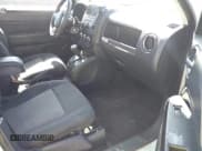 ✅ 2015 Jeep Patriot Altitude • VIN: 1C4NJPBA9FD285476 • Лот: 43474737. Опубликован ранее на IAAI с пробегом 142 393 миль. Бесплатный доступ к архиву аукционных продаж из США и подробный отчёт об истории автомобиля на DreamBid. Изображение 5.