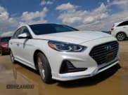 ✅ 2018 Hyundai Sonata Limited • VIN: 5NPE34AF0JH643394 • Lot: 52888103. Listed on Copart with 5,682 mi. Free auction sales archive from the USA and detailed vehicle history report at DreamBid. Image 4.