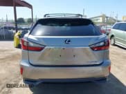 ✅ 2019 Lexus RX 450h • VIN: 2T2BGMCA4KC042885 • Lot: 41975309. Wystawiony na IAAI z przebiegiem 58 089 mil. Bezpłatny archiwum sprzedaży aukcyjnych z USA i szczegółowy raport historii pojazdu na DreamBid. Zdjęcie 17.
