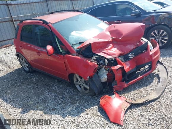 ✅ 2008 Suzuki SX4 • VIN: JS2YB413085110614 • Lot: 42471538. Wystawiony na IAAI z przebiegiem 164 249 mil. Bezpłatny archiwum sprzedaży aukcyjnych z USA i szczegółowy raport historii pojazdu na DreamBid. Zdjęcie 1.