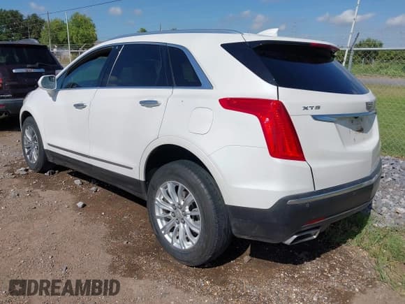 ✅ 2017 Cadillac XT5 FWD • VIN: 1GYKNARSXHZ192288 • Lot: 42550286. Wystawiony na IAAI z przebiegiem 115 570 mil. Bezpłatny archiwum sprzedaży aukcyjnych z USA i szczegółowy raport historii pojazdu na DreamBid. Zdjęcie 3.