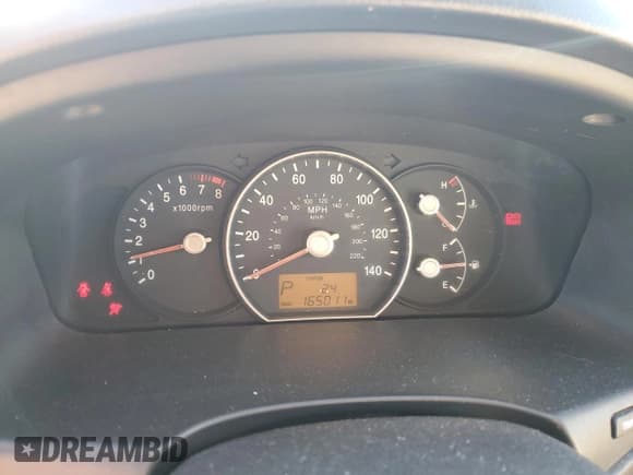 ✅ 2010 Kia Rondo • VIN: KNAHG8C95A7300131 • Лот: 90493085. Опубликован ранее на Copart с пробегом 165 011 миль. Бесплатный доступ к архиву аукционных продаж из США и подробный отчёт об истории автомобиля на DreamBid. Изображение 9.