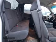 ✅ 2007 Chevrolet Silverado 2500HD Work Truck • VIN: 1GCHK29K37E519621 • Лот: 85595514. Опубликован ранее на Copart с пробегом 331 280 миль. Бесплатный доступ к архиву аукционных продаж из США и подробный отчёт об истории автомобиля на DreamBid. Изображение 10.