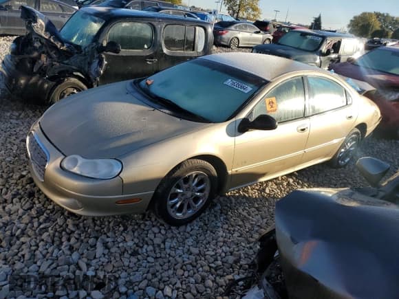 ✅ 1999 Chrysler LHS • VIN: 2C3HC56G6XH536361 • Lot: 71635564. Listed on Copart with 169,760 mi. Free auction sales archive from the USA and detailed vehicle history report at DreamBid. Image 1.