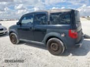 ✅ 2008 Honda Element LX • VIN: 5J6YH18378L002770 • Лот: 85583425. Опубликован ранее на Copart с пробегом 212 213 миль. Бесплатный доступ к архиву аукционных продаж из США и подробный отчёт об истории автомобиля на DreamBid. Изображение 2.