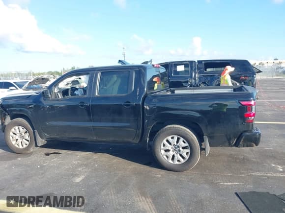 ✅ 2024 Nissan Frontier S • VIN: 1N6ED1EJ8RN638446 • Lot: 43453025. Wystawiony na IAAI z przebiegiem 11 659 mil. Bezpłatny archiwum sprzedaży aukcyjnych z USA i szczegółowy raport historii pojazdu na DreamBid. Zdjęcie 15.