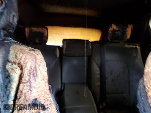 ✅ 2018 Hyundai Santa Fe 2.4L • VIN: 5NMZUDLB6JH090014 • Лот: 40852524. Опубликован ранее на Copart с пробегом Не указан. Бесплатный доступ к архиву аукционных продаж из США и подробный отчёт об истории автомобиля на DreamBid. Изображение 10.