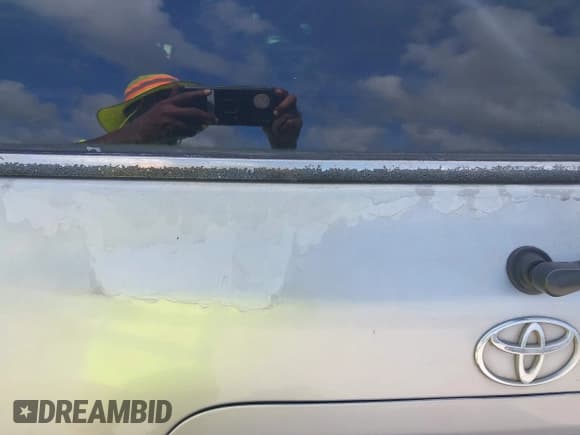 ✅ 2004 Toyota Sequoia Limited • VIN: 5TDZT38A54S232903 • Lot: 42796758. Wystawiony na IAAI z przebiegiem 343 891 mil. Bezpłatny archiwum sprzedaży aukcyjnych z USA i szczegółowy raport historii pojazdu na DreamBid. Zdjęcie 6.