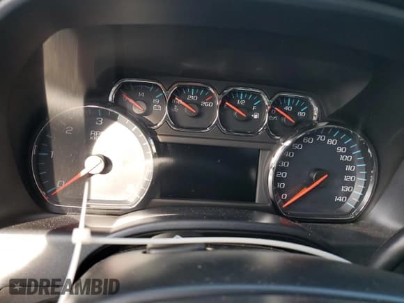 ✅ 2017 Chevrolet Silverado 1500 High Country • VIN: 3GCUKTEC5HG438097 • Лот: 92274235. Опубликован ранее на Copart с пробегом Не указан. Бесплатный доступ к архиву аукционных продаж из США и подробный отчёт об истории автомобиля на DreamBid. Изображение 9.