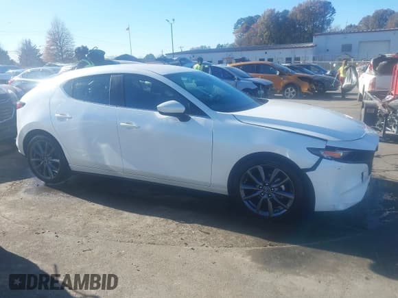 ✅ 2019 Mazda 3 • VIN: JM1BPAJM5K1141896 • Lot: 43667163. Listed on IAAI with 87,269 mi. Free auction sales archive from the USA and detailed vehicle history report at DreamBid. Image 13.