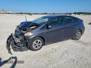 ✅ 2014 Toyota Prius Two • VIN: JTDKN3DU5E1762024 • Lot: 92488805. Listed on Copart with 145,459 mi. Free auction sales archive from the USA and detailed vehicle history report at DreamBid. Image 1.