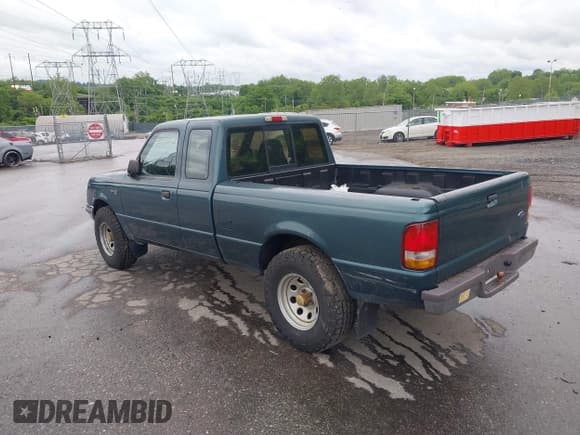 ✅ 1997 Ford Ranger XLT • VIN: 1FTCR14X2VPA66175 • Lot: 42327264. Listed on IAAI with 150,587 mi. Free auction sales archive from the USA and detailed vehicle history report at DreamBid. Image 3.