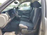 ✅ 2009 Chevrolet Silverado 1500 Work Truck • VIN: 1GCEK14C19Z239088 • Lot: 71913135. Listed on Copart with 112,513 mi. Free auction sales archive from the USA and detailed vehicle history report at DreamBid. Image 7.