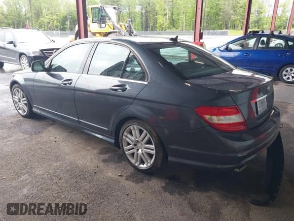 ✅ 2008 Mercedes-Benz C 300 Sport • VIN: WDDGF54X58F053034 • Лот: 42299291. Опубликован ранее на IAAI с пробегом 126 120 миль. Бесплатный доступ к архиву аукционных продаж из США и подробный отчёт об истории автомобиля на DreamBid. Изображение 3.