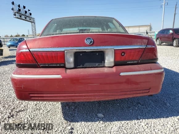 ✅ 2000 Mercury Grand Marquis GS • VIN: 2MEFM74W6YX689107 • Lot: 82719615. Wystawiony na Copart z przebiegiem 85 497 mil. Bezpłatny archiwum sprzedaży aukcyjnych z USA i szczegółowy raport historii pojazdu na DreamBid. Zdjęcie 6.