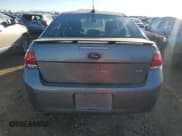 ✅ 2011 Ford Focus SES • VIN: 1FAHP3GN6BW125169 • Lot: 92245135. Wystawiony na Copart z przebiegiem 168 070 mil. Bezpłatny archiwum sprzedaży aukcyjnych z USA i szczegółowy raport historii pojazdu na DreamBid. Zdjęcie 6.