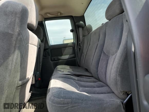 ✅ 2003 Chevrolet Silverado 1500 LS • VIN: 2GCEC19T031138632 • Lot: 87467475. Listed on Copart with 226,746 mi. Free auction sales archive from the USA and detailed vehicle history report at DreamBid. Image 10.