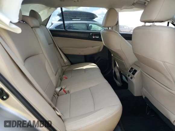 ✅ 2015 Subaru Outback Limited • VIN: 4S4BSBLC4F3251823 • Lot: 70502775. Wystawiony na Copart z przebiegiem 54 545 mil. Bezpłatny archiwum sprzedaży aukcyjnych z USA i szczegółowy raport historii pojazdu na DreamBid. Zdjęcie 10.