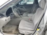 ✅ 2011 Toyota Camry LE • VIN: 4T1BF3EK2BU758920 • Лот: 81750695. Опубликован ранее на Copart с пробегом 304 683 миль. Бесплатный доступ к архиву аукционных продаж из США и подробный отчёт об истории автомобиля на DreamBid. Изображение 7.