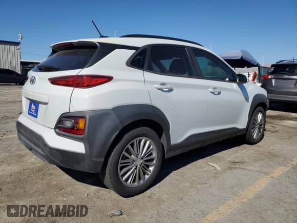 2018 Hyundai Kona SEL with VIN KM8K22AA1JU164739, listed as a Copart auction lot 89492425 with 82,969 mi miles and Salvage title. Bid and sale history available at DreamBid. Image 3.
