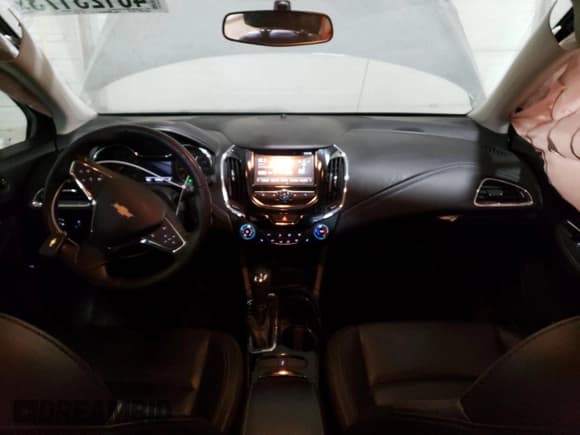 ✅ 2018 Chevrolet Cruze Premier • VIN: 1G1BF5SM2J7185111 • Lot: 46123173. Listed on Copart with 117,144 mi. Free auction sales archive from the USA and detailed vehicle history report at DreamBid. Image 8.