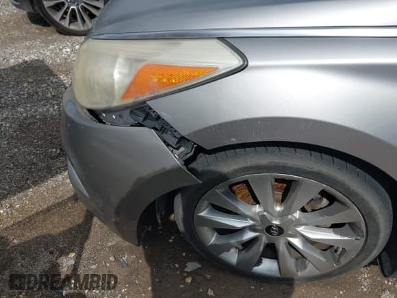 ✅ 2012 Hyundai Azera • VIN: KMHFH4JG5CA155935 • Лот: 42419794. Опубликован ранее на IAAI с пробегом 205 292 миль. Бесплатный доступ к архиву аукционных продаж из США и подробный отчёт об истории автомобиля на DreamBid. Изображение 6.