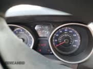 ✅ 2015 Hyundai Elantra SE • VIN: KMHDH4AE2FU321126 • Lot: 84271635. Listed on Copart with 166,216 mi. Free auction sales archive from the USA and detailed vehicle history report at DreamBid. Image 9.