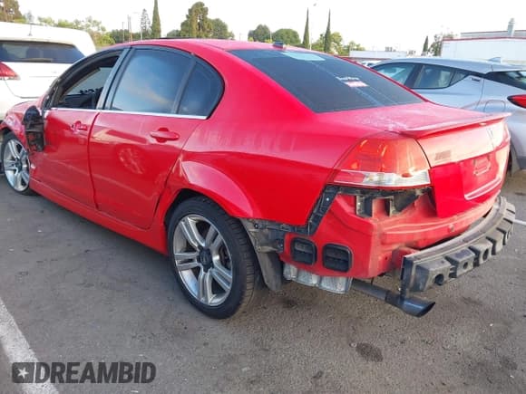 ✅ 2008 Pontiac G8 • VIN: 6G2ER57778L122187 • Lot: 42609172. Wystawiony na IAAI z przebiegiem 145 500 mil. Bezpłatny archiwum sprzedaży aukcyjnych z USA i szczegółowy raport historii pojazdu na DreamBid. Zdjęcie 3.