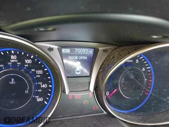 ✅ 2013 Hyundai Genesis Coupe Premium • VIN: KMHHT6KD6DU105648 • Lot: 43496067. Listed on IAAI with 70,093 mi. Free auction sales archive from the USA and detailed vehicle history report at DreamBid. Image 14.