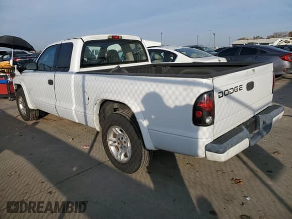 ✅ 2002 Dodge Dakota Sport • VIN: 1B7GL32X02S550520 • Lot: 84116494. Wystawiony na Copart z przebiegiem 87 531 mil. Bezpłatny archiwum sprzedaży aukcyjnych z USA i szczegółowy raport historii pojazdu na DreamBid. Zdjęcie 2.