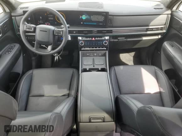 2025 Hyundai Santa Fe Calligraphy с VIN 5NMP5DGL7SH081587, выставлен на аукционе Copart как лот 47574625 с пробегом 5 640 миль миль и Списание • Salvage title. История ставок и продаж доступна на DreamBid. Изображение 8.