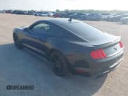 ✅ 2020 Ford Mustang EcoBoost Premium • VIN: 1FA6P8TH5L5177999 • Lot: 41894483. Wystawiony na IAAI z przebiegiem 74 158 mil. Bezpłatny archiwum sprzedaży aukcyjnych z USA i szczegółowy raport historii pojazdu na DreamBid. Zdjęcie 3.