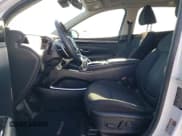 ✅ 2022 Hyundai Tucson SEL Convenience • VIN: KM8JFCA11NU045617 • Lot: 68846124. Wystawiony na Copart z przebiegiem 32 918 mil. Bezpłatny archiwum sprzedaży aukcyjnych z USA i szczegółowy raport historii pojazdu na DreamBid. Zdjęcie 7.