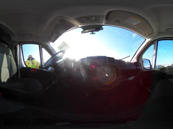 ✅ 2020 Ram ProMaster Cargo • VIN: 3C6URVJG6LE101966 • Лот: 43653886. Опубликован ранее на IAAI с пробегом 82 777 миль. Бесплатный доступ к архиву аукционных продаж из США и подробный отчёт об истории автомобиля на DreamBid. Изображение 18.