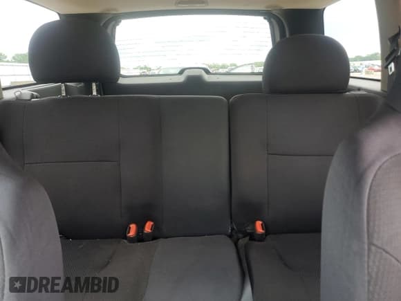 ✅ 2004 Jeep Grand Cherokee Laredo • VIN: 1J4GW48S64C140353 • Lot: 59335125. Listed on Copart with 131,847 mi. Free auction sales archive from the USA and detailed vehicle history report at DreamBid. Image 10.