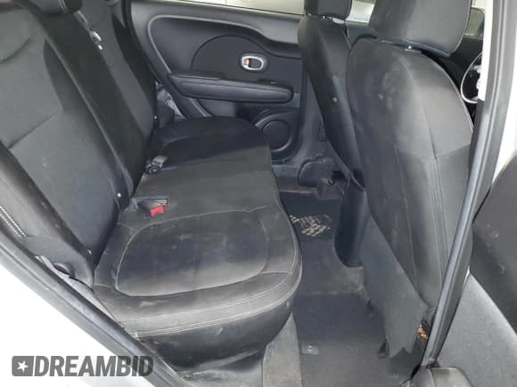 ✅ 2017 Kia Soul • VIN: KNDJN2A28H7431738 • Lot: 91625535. Wystawiony na Copart z przebiegiem 70 783 mil. Bezpłatny archiwum sprzedaży aukcyjnych z USA i szczegółowy raport historii pojazdu na DreamBid. Zdjęcie 11.