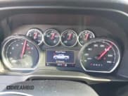 ✅ 2021 Chevrolet Silverado 1500 LT Trail Boss • VIN: 1GCPYFEL2MZ386824 • Lot: 43395336. Wystawiony na IAAI z przebiegiem 70 010 mil. Bezpłatny archiwum sprzedaży aukcyjnych z USA i szczegółowy raport historii pojazdu na DreamBid. Zdjęcie 7.