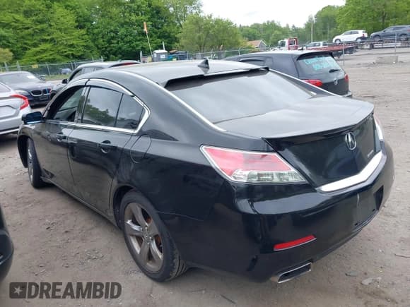 ✅ 2013 Acura TL Technology • VIN: 19UUA9F53DA002736 • Lot: 42303364. Listed on IAAI with 154,984 mi. Free auction sales archive from the USA and detailed vehicle history report at DreamBid. Image 3.