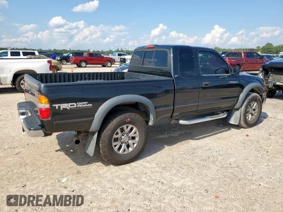 ✅ 2001 Toyota Tacoma PreRunner • VIN: 5TESN92N61Z834783 • Lot: 71374735. Wystawiony na Copart z przebiegiem 259 391 mil. Bezpłatny archiwum sprzedaży aukcyjnych z USA i szczegółowy raport historii pojazdu na DreamBid. Zdjęcie 3.