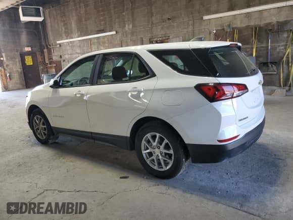 2024 Chevrolet Equinox LS with VIN 3GNAXHEGXRL252544, listed as a Copart auction lot 80685645 with 25,299 mi miles and Salvage title. Bid and sale history available at DreamBid. Image 2.