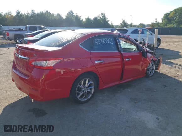✅ 2015 Nissan Sentra S • VIN: 3N1AB7APXFY254450 • Lot: 43248069. Wystawiony na IAAI z przebiegiem Nie podano. Bezpłatny archiwum sprzedaży aukcyjnych z USA i szczegółowy raport historii pojazdu na DreamBid. Zdjęcie 4.