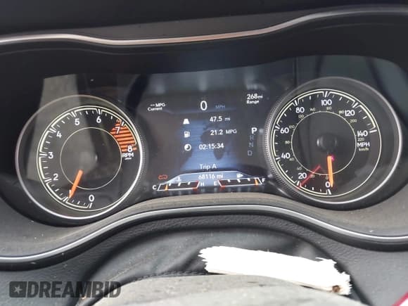 ✅ 2021 Jeep Cherokee Latitude Lux • VIN: 1C4PJMMX7MD110942 • Lot: 42992322. Wystawiony na IAAI z przebiegiem 68 116 mil. Bezpłatny archiwum sprzedaży aukcyjnych z USA i szczegółowy raport historii pojazdu na DreamBid. Zdjęcie 7.