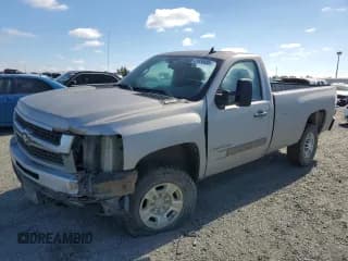 ✅ 2009 Chevrolet Silverado 2500HD LT • VIN: 1GCHK54K19F152711 • Лот: 89926695. Опубликован ранее на Copart с пробегом Не указан. Бесплатный доступ к архиву аукционных продаж из США и подробный отчёт об истории автомобиля на DreamBid. Изображение 1.