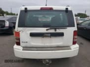 ✅ 2009 Jeep Liberty Sport • VIN: 1J8GN28K89W515168 • Lot: 84801805. Wystawiony na Copart z przebiegiem 285 350 mil. Bezpłatny archiwum sprzedaży aukcyjnych z USA i szczegółowy raport historii pojazdu na DreamBid. Zdjęcie 6.